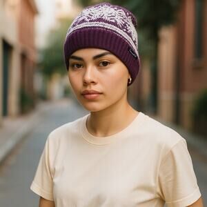 Muk Luks Womens Reversible Beanie Hat Purple Fair Isle Snowflake Knit Ski Cap